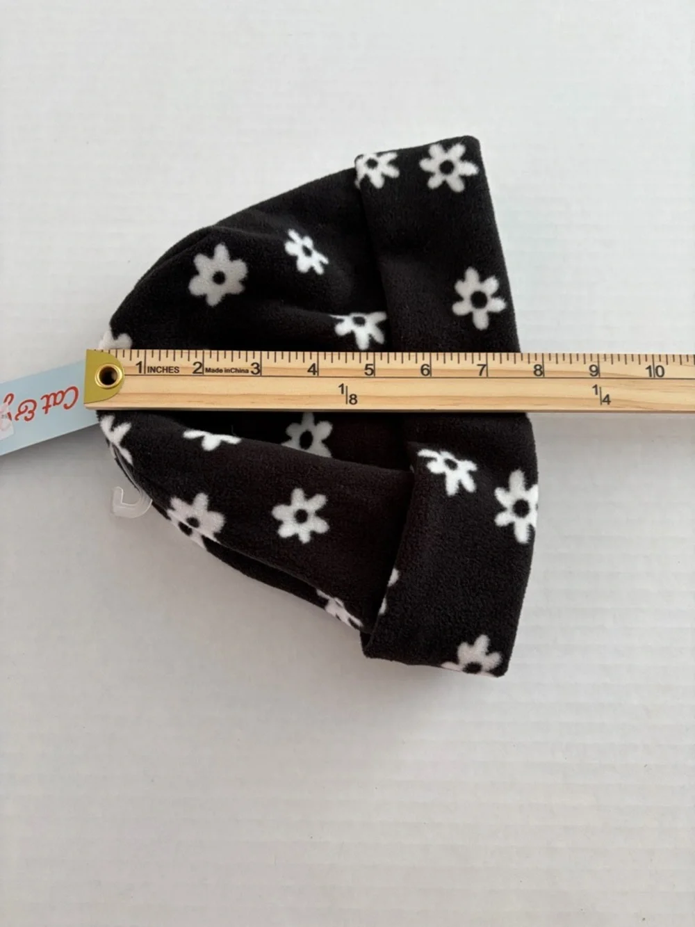 Cat & Jack Black White Daisy Fleece Beanie OSFM Kids NWT